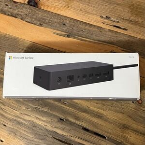 NEW - SEALED IN BOX Microsoft 1661 Surface Dock for Surface‎ Pro, Surface Book
